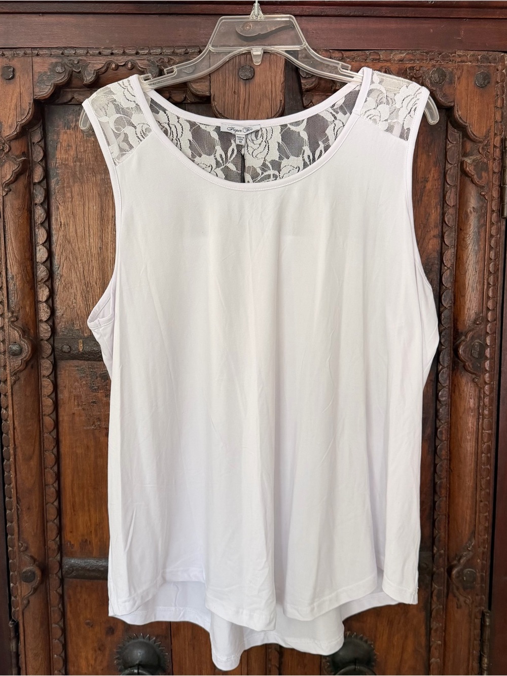 Plus Size White Sleeveless Tank Top